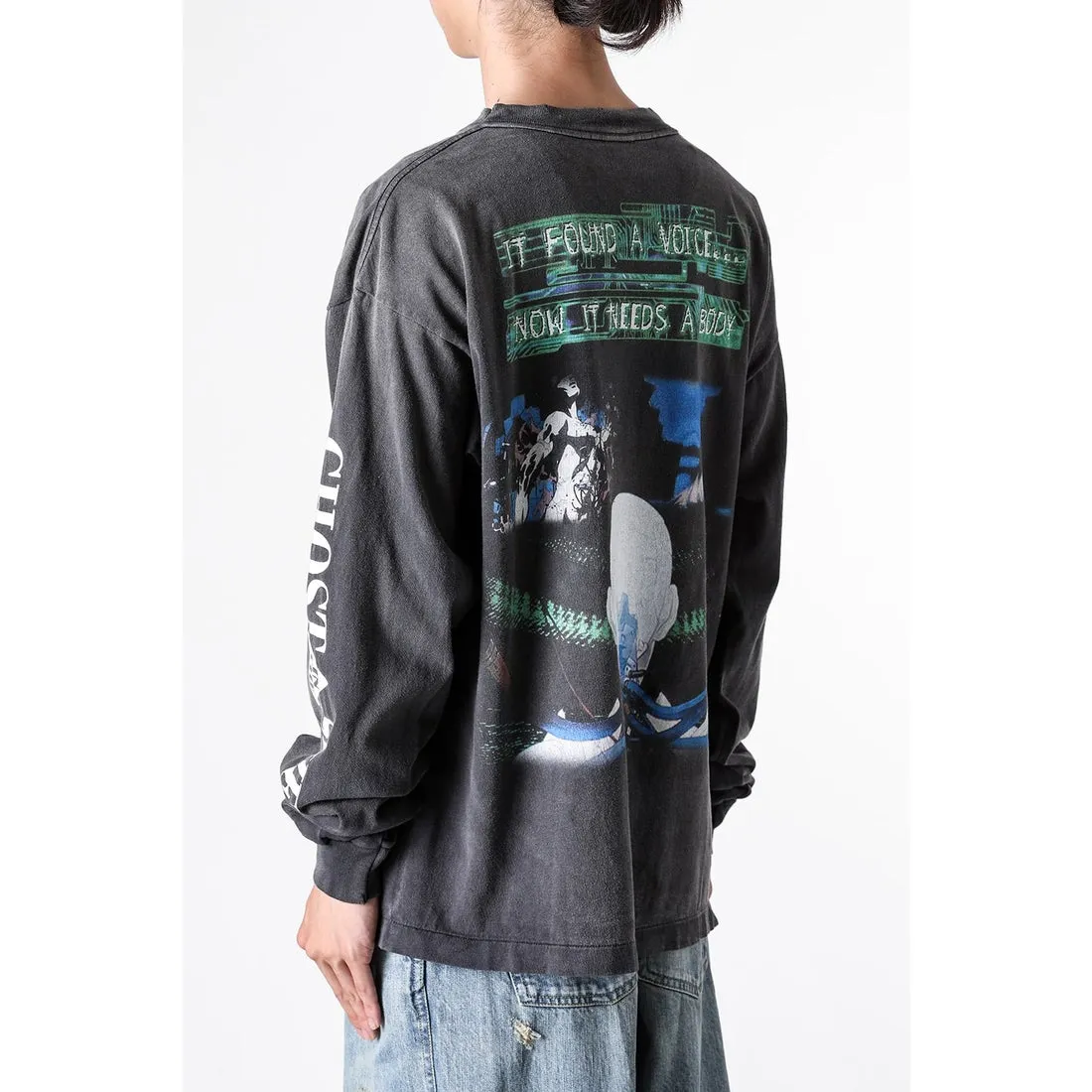 SAINT Mxxxxxx × GHOST IN THE SHELL Ghost in the Shell GS_LS TEE/GITS/BLK Big IP Ghost in the Shell co-branded model Sleeping Motoko Kusanagi Retro distressed long sleeves Washed black S-XL Ready-to-wear Assute dyeing Full-body spray fade/replacement fade Correct accessories Joint LOGO wash mark/main mark/cherub mark Super complex printing replica The drawing/pattern making cycle is very long and the hand graffiti is dirty.